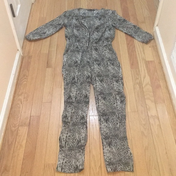 W118 by Walter Baker snakeskin print jumpsuit - Picture 3 of 7